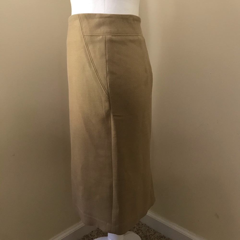 Loft Skirt - Picture 3 of 5